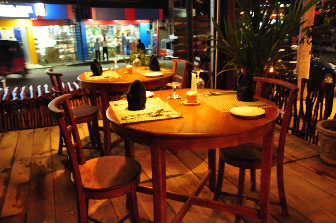 Oak Ray La Ella Breeze酒店 外观 照片